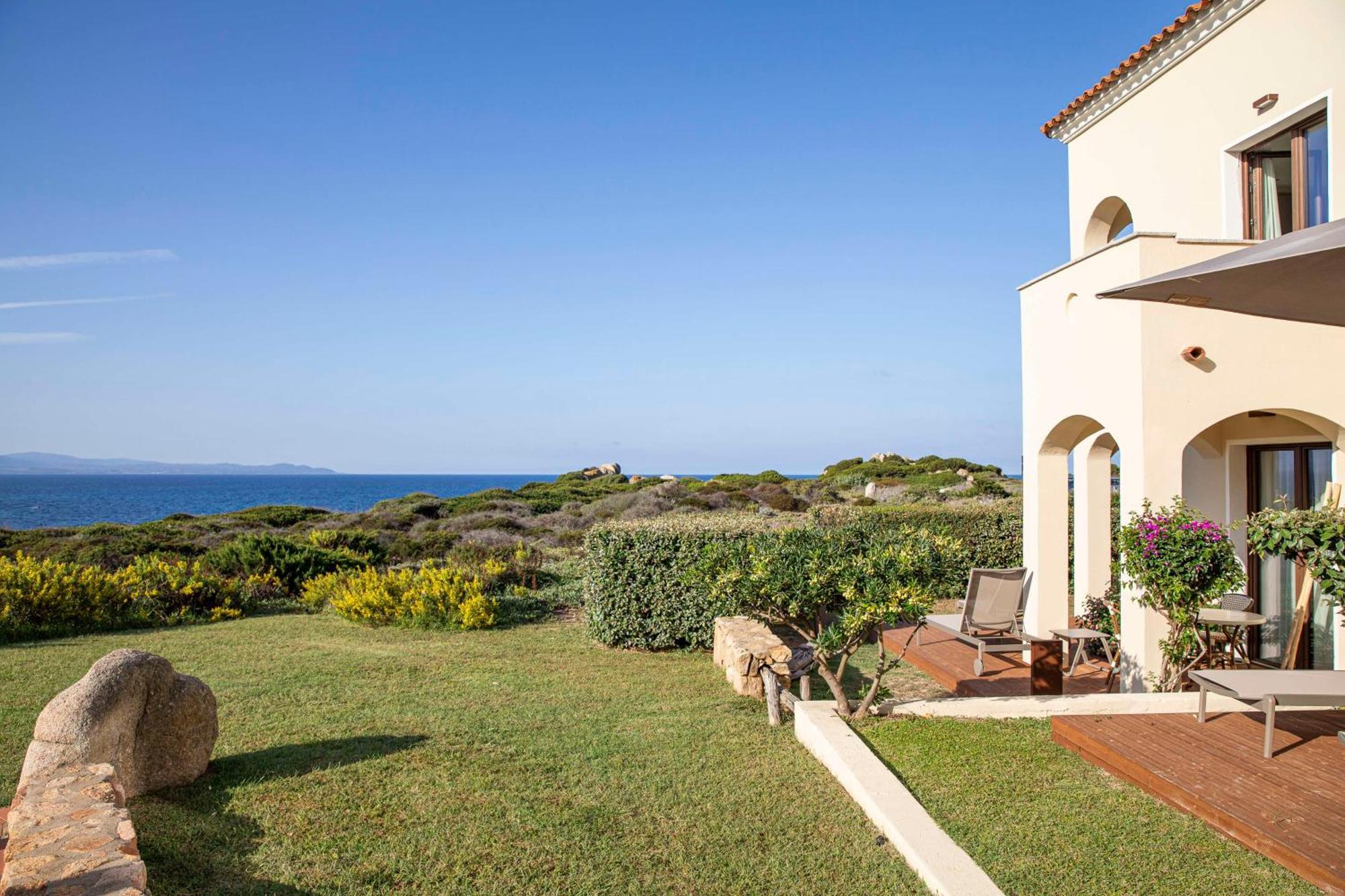 Mangia'S Santa Teresa Sardinia, Curio Collection By Hilton Hotel Santa Teresa Gallura Exterior photo